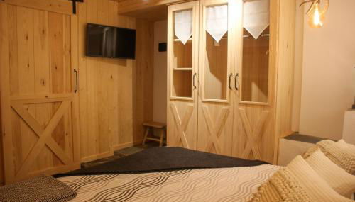 CASA DONDELA - Foto 2, wardrobe