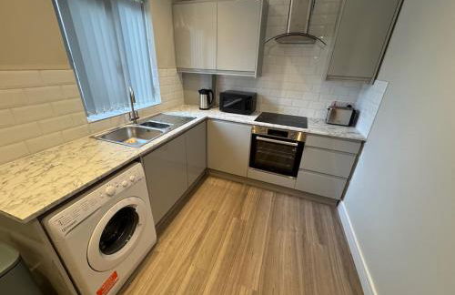 Brand New Luxury Centrally Located 2BR Apartment - Foto 3