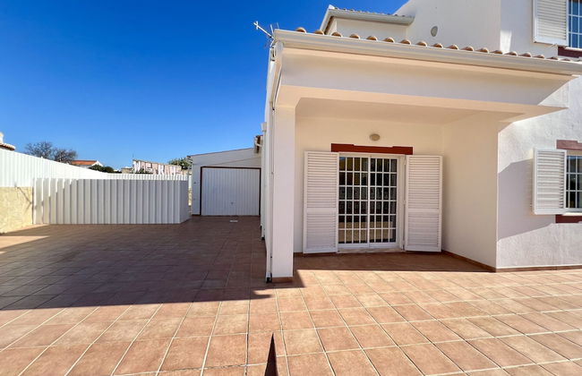 Pêra Stylish Villa With Pool by Homing - Foto 54