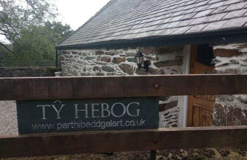 17th Century Mountain Farm Barn at Perthi - Photo 27
