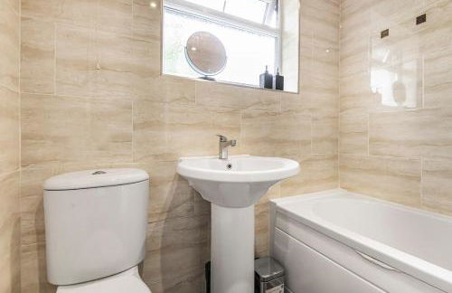 3BR Home Garden & Free Parking - New Malden - Foto 42