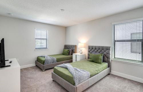 Near Disney and Legoland Spacious Poolside Oasis! - Foto 20