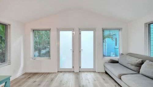 Tropical Oasis 2BR w Pool - Foto 2