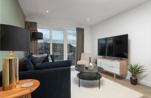 Spacious Modern 2 BR Old Trafford & Free Parking - Foto 1