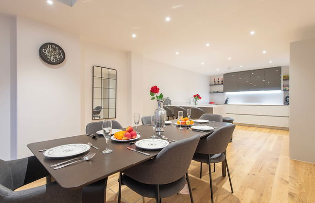 Exquisite 3BR Duplex Apartment, Air-con& Amenities - Foto 30