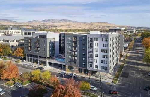 Iconic Nike Studio & Romantic Canopy Glow - Foto 28