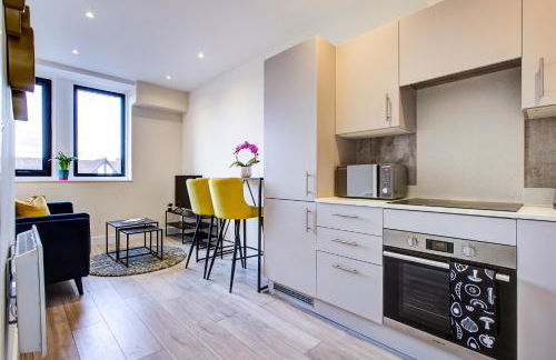 Hybrid Resi - London, Sutton, Free car or van parking - Foto 62