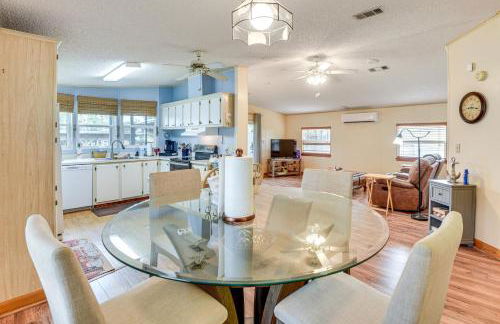 Boat Dock and Waterfront Deck Home in Satsuma! - Foto 7