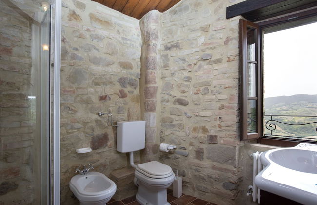 Castello di Cisterna - Foto 37