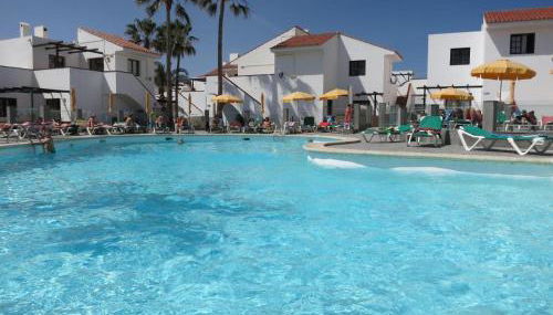 Lovely newly refurbished 1 Bedroom Flat Minutes From Sandy Beach,private terrace - Photo 2