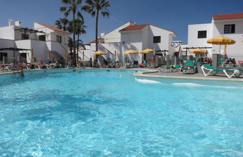 Lovely newly refurbished 1 Bedroom Flat Minutes From Sandy Beach,private terrace - Photo 2