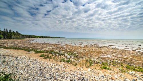 Secluded Lake Michigan Home Private Fire Pit - Foto 2