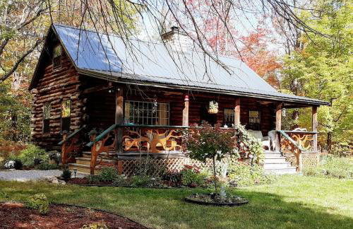 Deer Valley Retreat, Lovely Log Cabin with Fireplace & Garden Views- Perfect for a Relaxing Getaway! - Foto 60