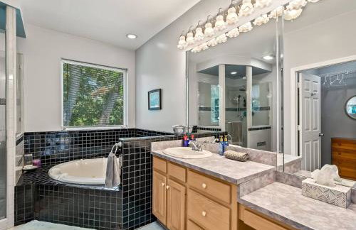 The Professor's Fish House- on the bay - Foto 30