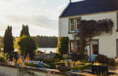 The Secret Loch - Photo 44