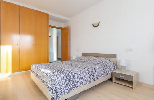 V030 - Port Canigo - Foto 26