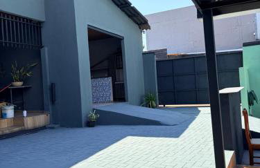 Casa de Veraneio 3 quartos com Ar e mais de 20 camas para grupos e Próximo ao Paraguai - Foto 14