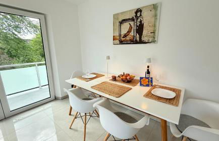 Himy Home - Moderne Wohnung mit große Dachterrasse - Photo 4