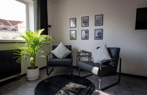 Black & White Apartment - Balkon, Netflix, Nespresso, Zentral, Messe - Foto 26