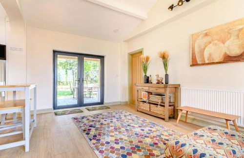 The Paddock - Photo 6