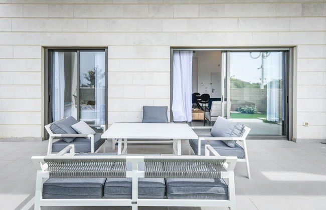 Stylish Coastal Oasis by Sea N' Rent - Foto 26