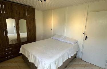 Kitnet aconchegante para 4 pessoas com carregador de carros elétricos - Foto 7