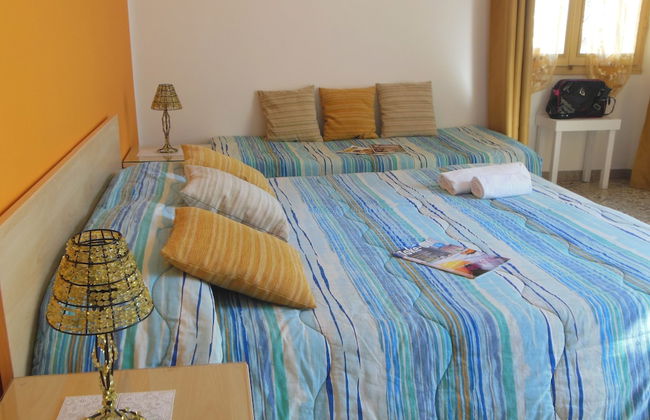 Actinia Accomodation - Photo 6