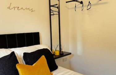 Luxury cozy 3 bed Apartment 5mins from city - free parking! - Foto 11