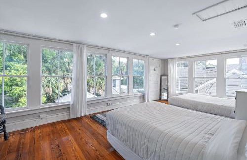 Old City Hideout l Historic l Walk to St George - Foto 23