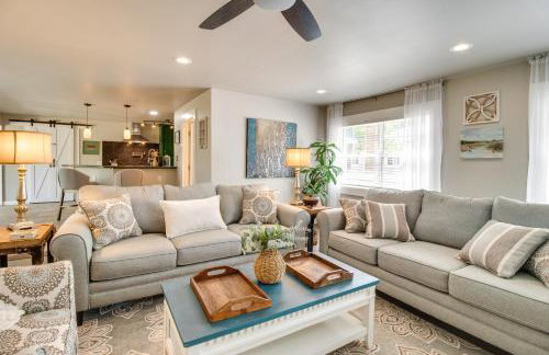 Charming Mountain Home Retreat Walk to Marina! - Foto 4