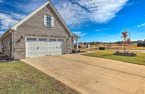 Spacious Hazel Green Home with Fireplace, Yard! - Foto 38