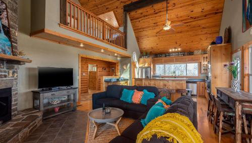 Ozark Retreat with Mountain Views Fire Pit & Deck - Foto 4