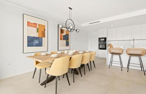 Lovely Evergreen - Photo 3