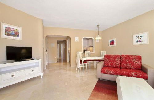 Matchroom Country Club Resort - Photo 22