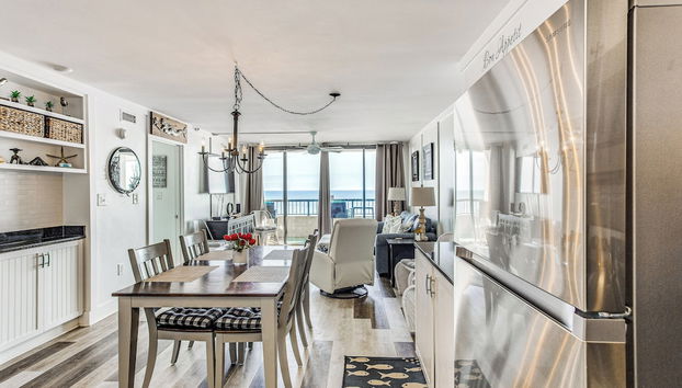 Oceanfront Oasis in North Myrtle Beach - Foto 2, Interior