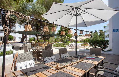 BJ Apartamentos Europa - Foto 17