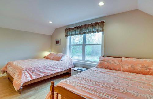 Cozy Solar-Powered Loft Walk to Lake Champlain! - Foto 14