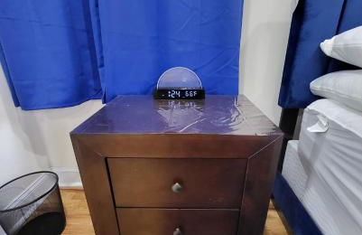 OoohLaLa! 2 Beds and 2 Full Baths w/Free Parking - Foto 28