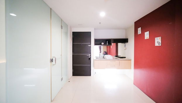 Best Deal And Cozy Stay Studio At The Square Surabaya Apartment - Photo 3