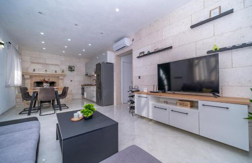 Secluded vacation house Bračuta with swimming pool - Foto 49