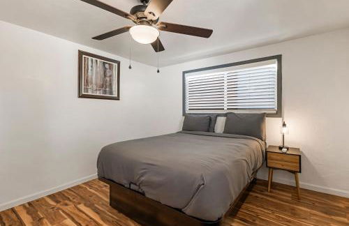 Guest House, Accessible to Downtown, & Fast WiFi! - Foto 10