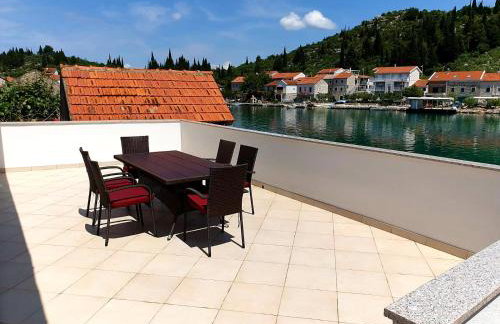 Apartment Mihaela - Photo 5