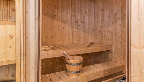 3 Bedroom Cozy Home In Friedrichskoog - Foto 5