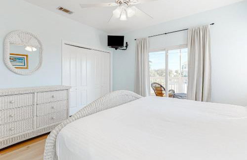 Dog & wedding-friendly home with private pool bikes & beach gear - Foto 13