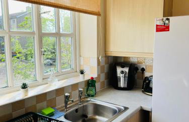 Homely & Stylish 2 Bedroom 6 Guests Parking Wi-Fi - Foto 65