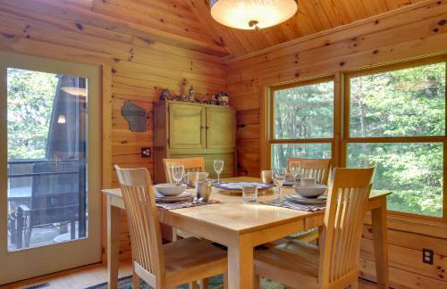 Lakefront Hazelhurst Cabin Dock and Pool Table - Foto 7