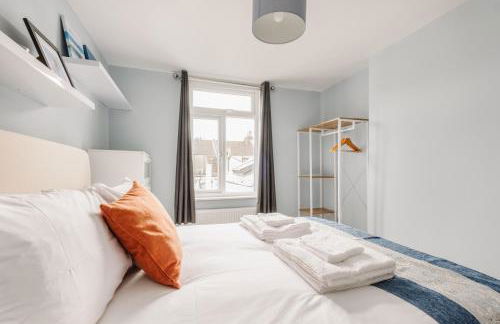 Modern Hove Home close to Brighton Beach with FREE PARKING - Foto 13