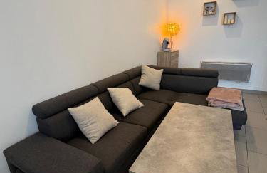 Appartement chaleureux, proche gare et monuments - Photo 2