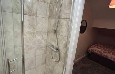 1-Bed House Sleeps 4 Free Parking - Foto 15