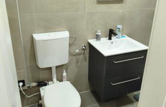 Komplettes Appartement mit separatem Eingang - Foto 15